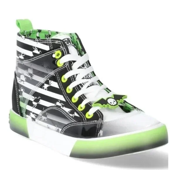 Beetlejuice "It's Showtime" NWT tennis shoes, size 10 - Picture 2 of 8